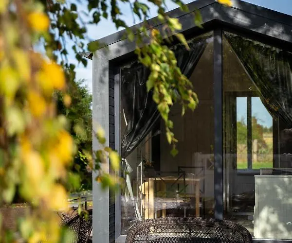 Charmante La Petite Maison